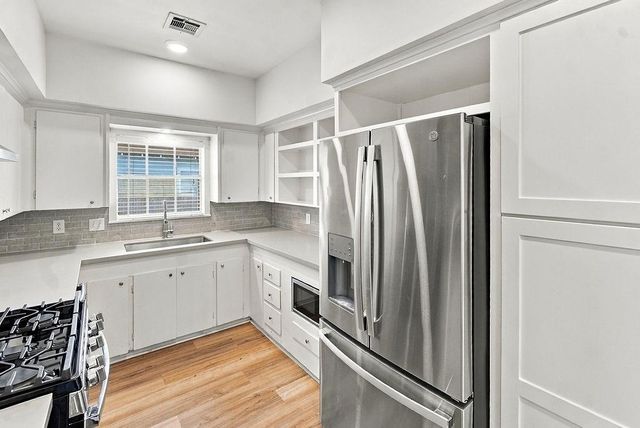 2804 Arlington Street, Houston, TX 77008