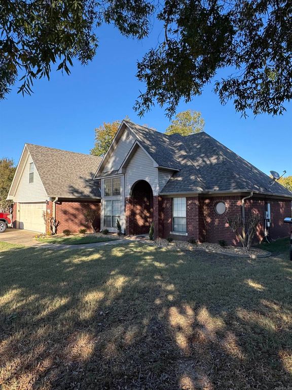 13 Statesboro, Cabot, AR 72023