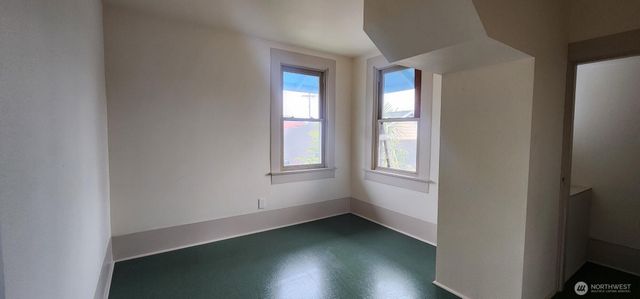 305 W First Street, Aberdeen, WA 98520