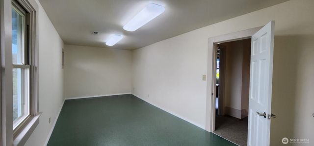 305 W First Street, Aberdeen, WA 98520