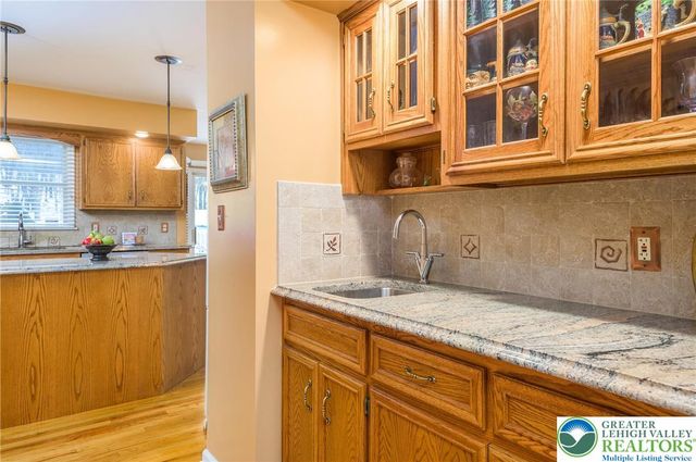 5 JANE Court, Penn Forest Twp, PA 18210