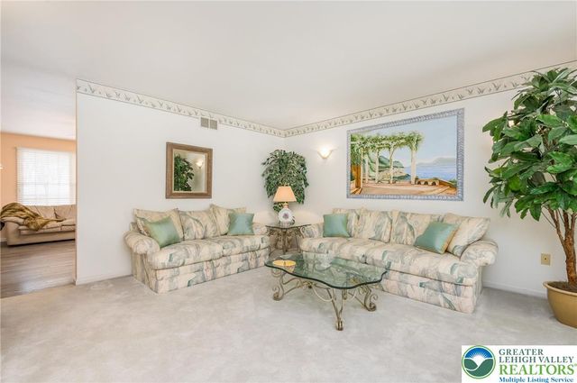 5 JANE Court, Penn Forest Twp, PA 18210