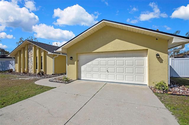 3743 MERIDEAN PLACE, Land O Lakes, FL 34639