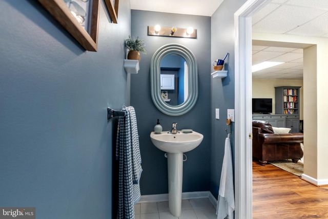 10 WILSON WAY, Riverside, NJ 08075