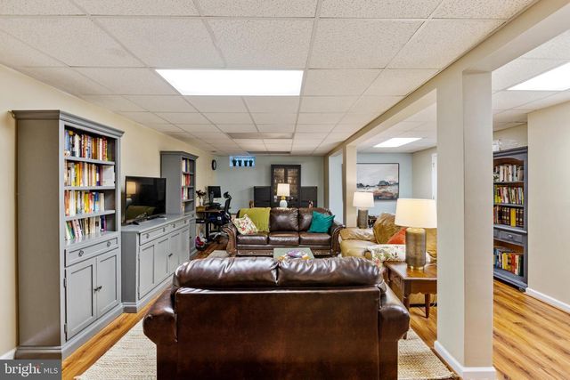 10 WILSON WAY, Riverside, NJ 08075