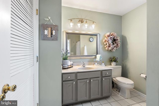 10 WILSON WAY, Riverside, NJ 08075