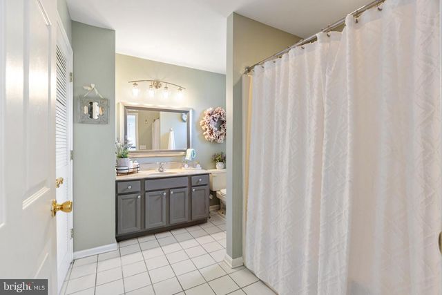 10 WILSON WAY, Riverside, NJ 08075