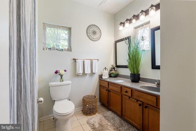 10 WILSON WAY, Riverside, NJ 08075