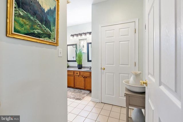10 WILSON WAY, Riverside, NJ 08075