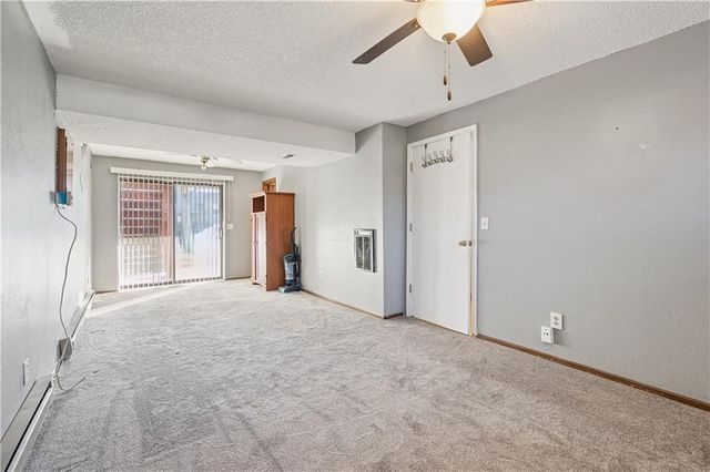 12925 S Brougham Drive, Olathe, KS 66062