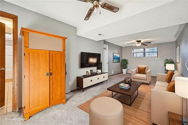 12925 S Brougham Drive, Olathe, KS 66062