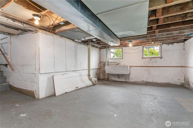 605 Alabama Street, Bellingham, WA 98225