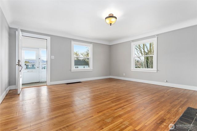 605 Alabama Street, Bellingham, WA 98225