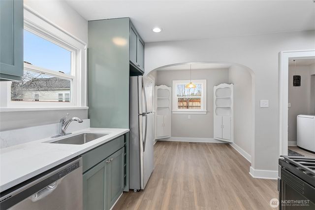 605 Alabama Street, Bellingham, WA 98225