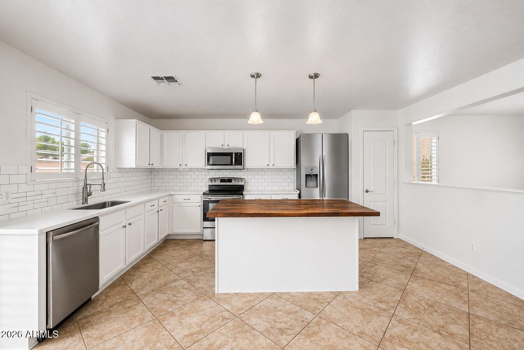 1725 E ANASTASIA Street, San Tan Valley, AZ 85140 — photo 4