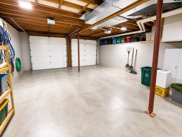704 E Monroe Street, Mount Ayr, IA 50854