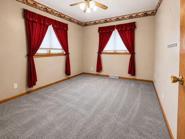 704 E Monroe Street, Mount Ayr, IA 50854