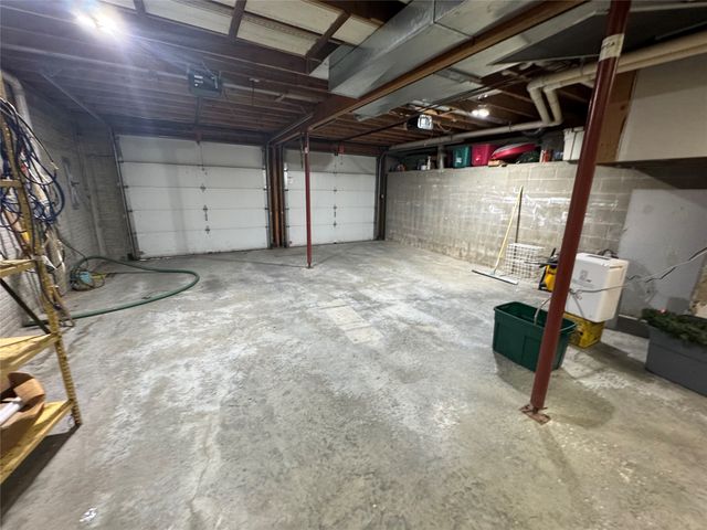 704 E Monroe Street, Mount Ayr, IA 50854