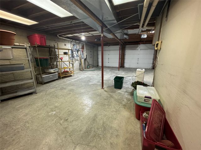 704 E Monroe Street, Mount Ayr, IA 50854