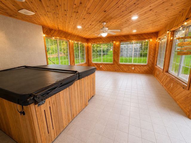 704 E Monroe Street, Mount Ayr, IA 50854