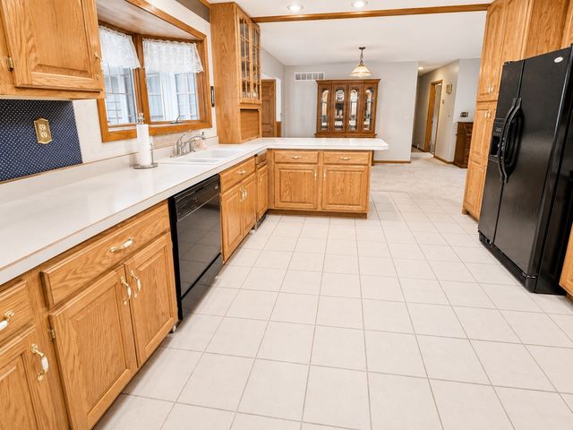 704 E Monroe Street, Mount Ayr, IA 50854