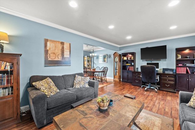 S79W31491 Green Meadow DRIVE, Mukwonago, WI 53149