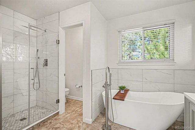 9467 Cherryvale Lane, Highlands Ranch, CO 80126