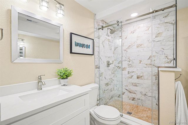 9467 Cherryvale Lane, Highlands Ranch, CO 80126