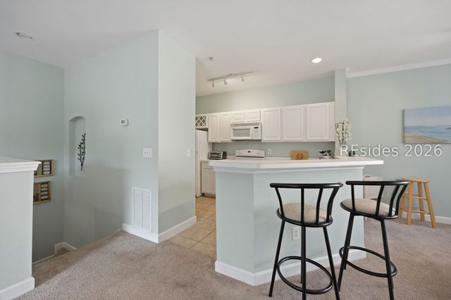 4 Indigo Run Dr Apt 2311, Hilton Head Island, SC 29926