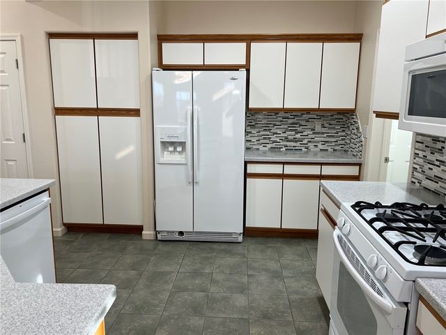 2875 Moonlight Drive, Bullhead City, AZ 86442