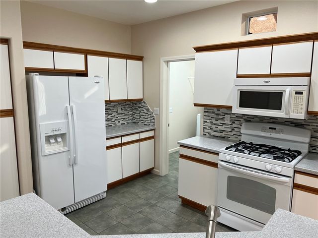 2875 Moonlight Drive, Bullhead City, AZ 86442