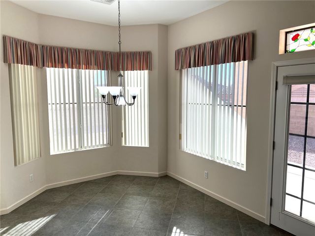 2875 Moonlight Drive, Bullhead City, AZ 86442