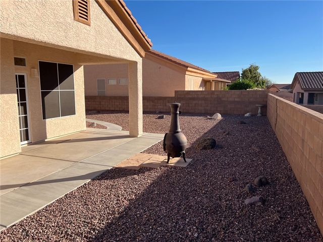 2875 Moonlight Drive, Bullhead City, AZ 86442