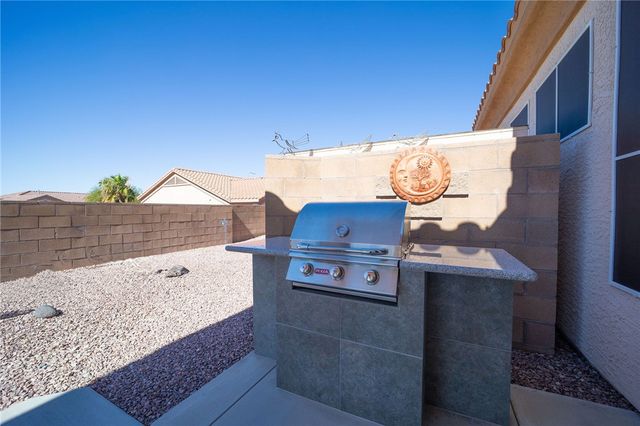 2875 Moonlight Drive, Bullhead City, AZ 86442