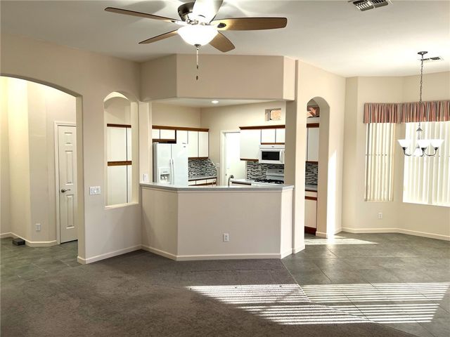 2875 Moonlight Drive, Bullhead City, AZ 86442