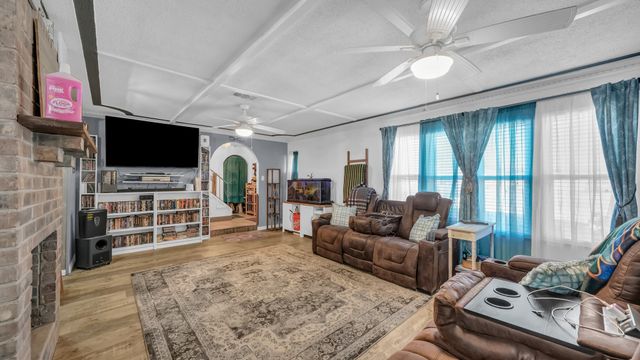 5808 Bunker Boulevard, Watauga, TX 76148