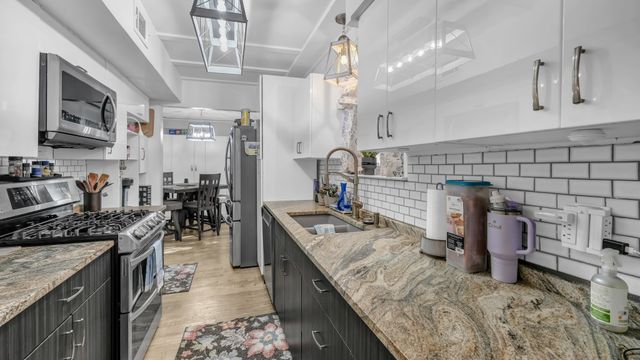 5808 Bunker Boulevard, Watauga, TX 76148