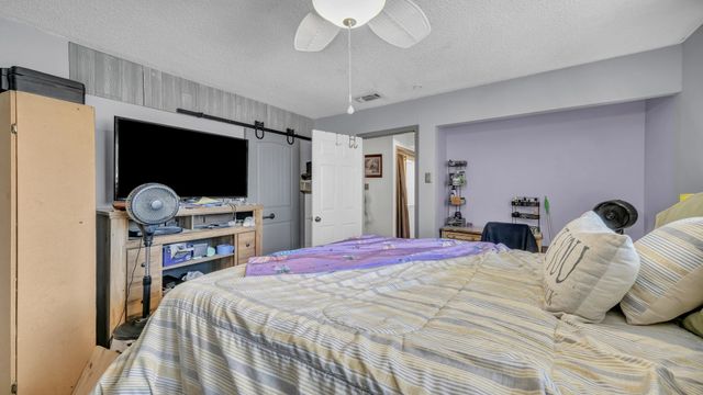 5808 Bunker Boulevard, Watauga, TX 76148