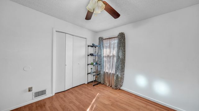 5808 Bunker Boulevard, Watauga, TX 76148