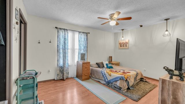 5808 Bunker Boulevard, Watauga, TX 76148