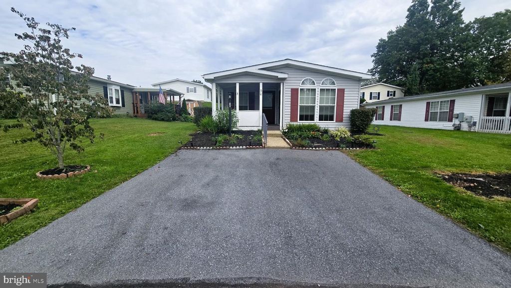 30 JUNIPER CT E #, HARLEYSVILLE, PA 19438 — photo 2