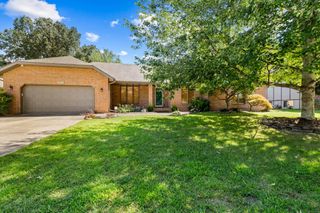 3934 East Linwood Terrace, Springfield, MO 65809