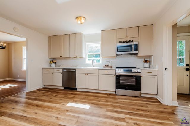3063 Somerset Drive, Macon, GA 31206