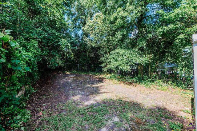 3063 Somerset Drive, Macon, GA 31206