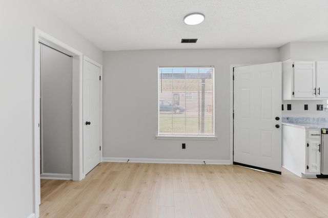 4574 ROSS RD, Memphis, TN 38141