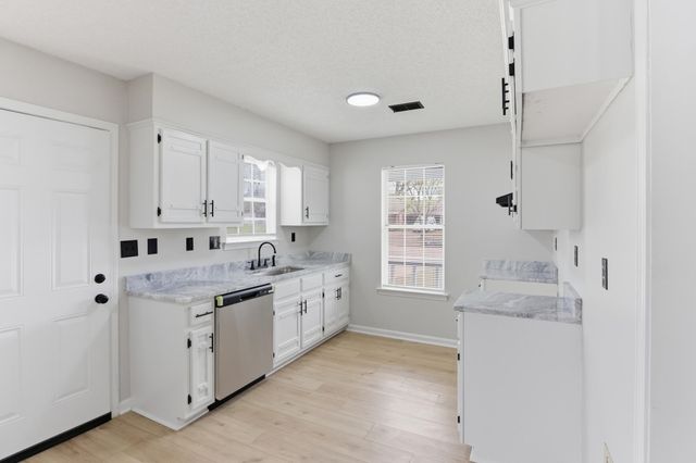 4574 ROSS RD, Memphis, TN 38141