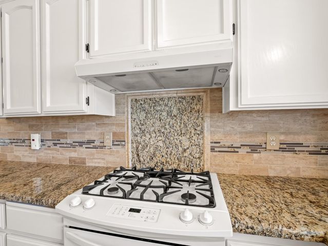1291 Hillcrest Street, Selma, CA 93662