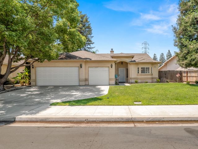 1291 Hillcrest Street, Selma, CA 93662