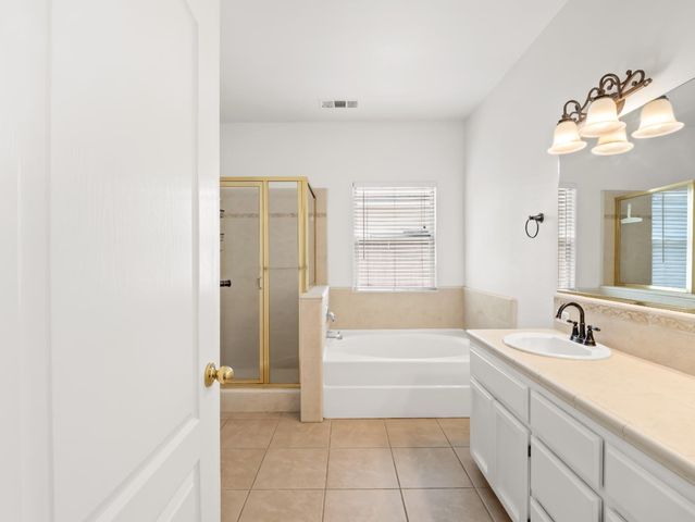 1291 Hillcrest Street, Selma, CA 93662