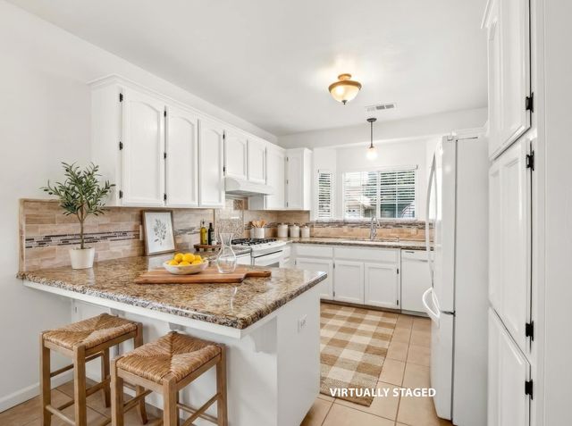 1291 Hillcrest Street, Selma, CA 93662
